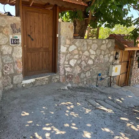 Stonehouse With Sea View And Garden In