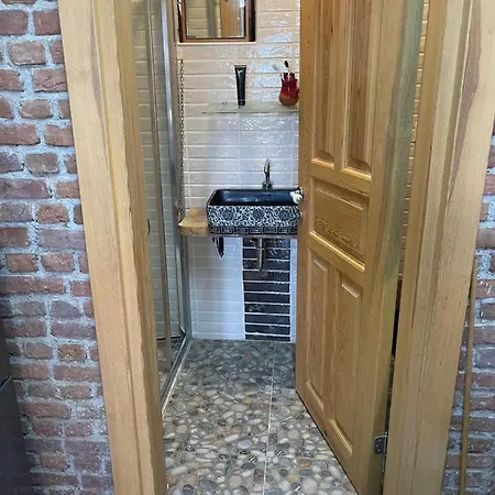 Сasa de vacaciones Stonehouse With Sea View And Garden In